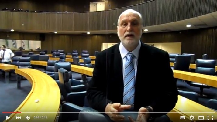 Vídeo: Direto do Plenário sobre a polêmica votação da homenagem à ROTA