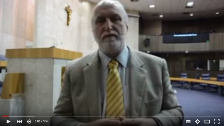 Vídeo: Direto do Plenário sobre o alvará da igreja Bola de Neve
