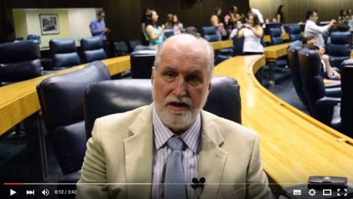 Vídeo: Direto do Plenário sobre a improdutividade da Câmara Municipal